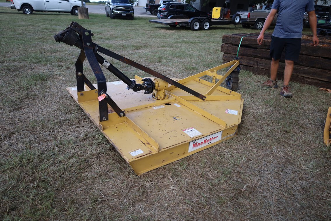 County Line 6ft Cutter