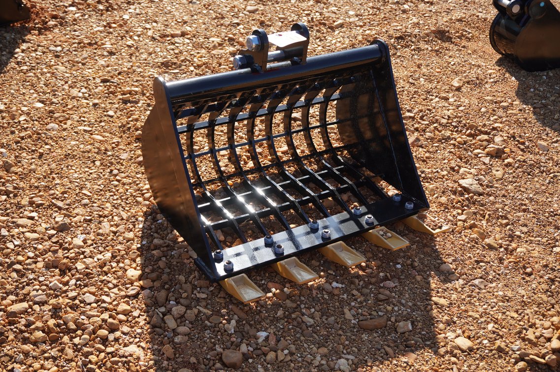 SDLANCH Bucket