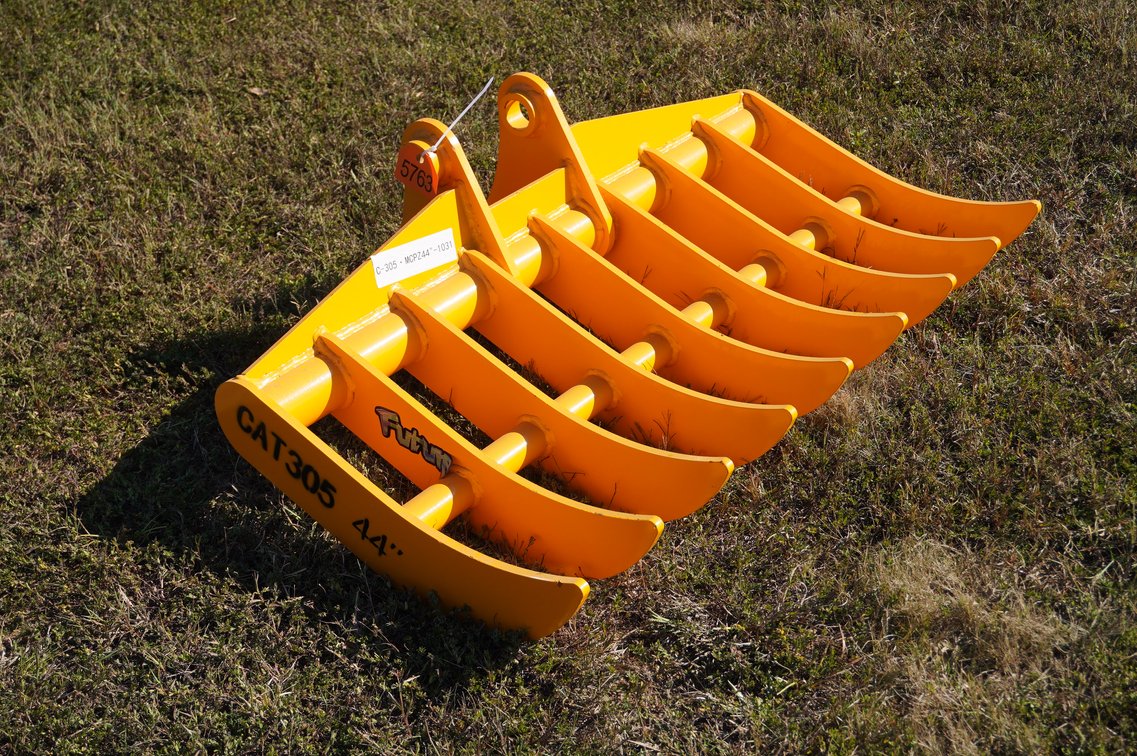 FUTURE Root Rake 44"