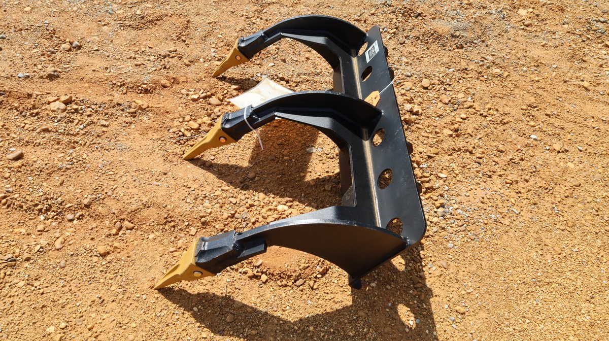 Mini Skid 3 Shank Ripper