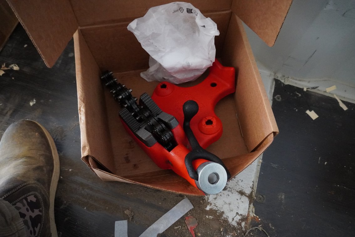 Ridgid Bench Chain Vise