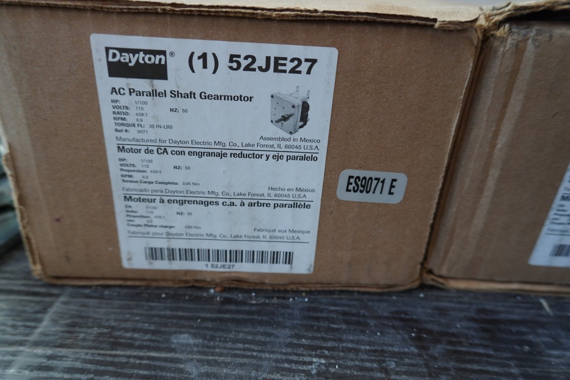 Dayton Parallel Shaft Gear Motor