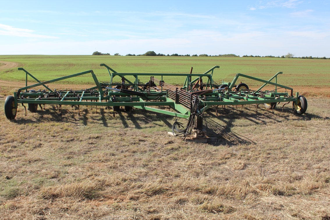 Javorsky Field Cultivator with Drill Hitch 33'