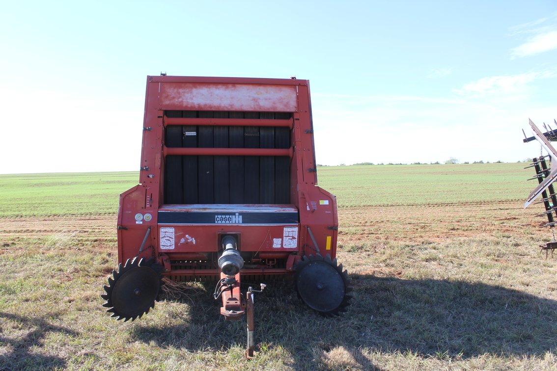 Case 8460 Round Baler, String Tie
