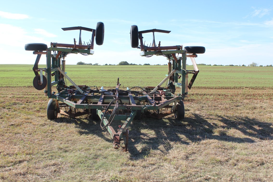 Flex King 7 x 35 Sweep Plow