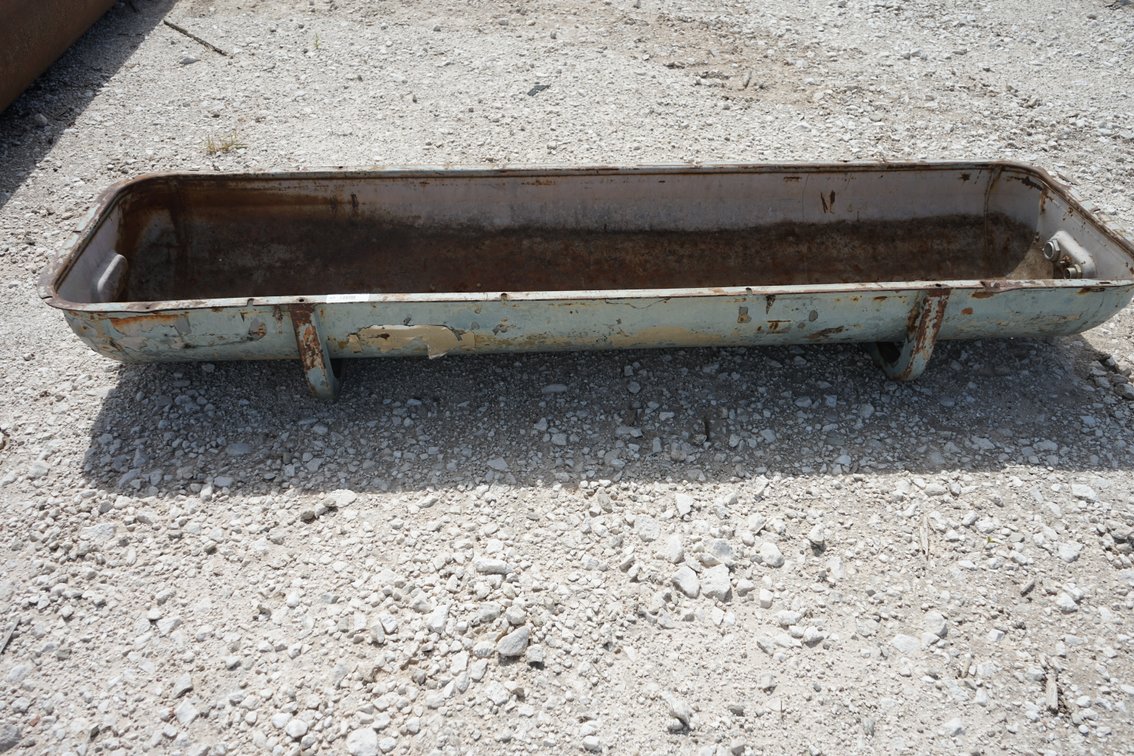 6'5" x 20.5' Metal Feed Trough