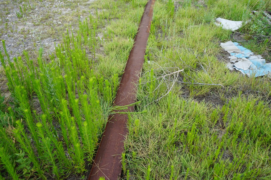 8" x 25' Metal Channel