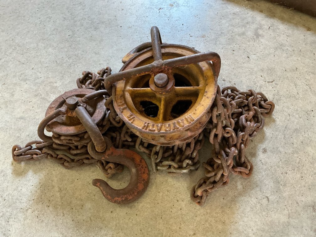 1/2 ton Mayrath hoist