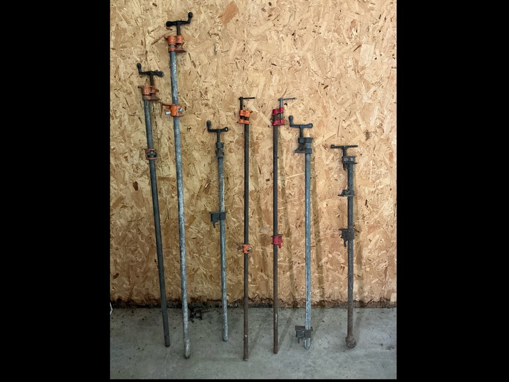 (7) pipe clamps
