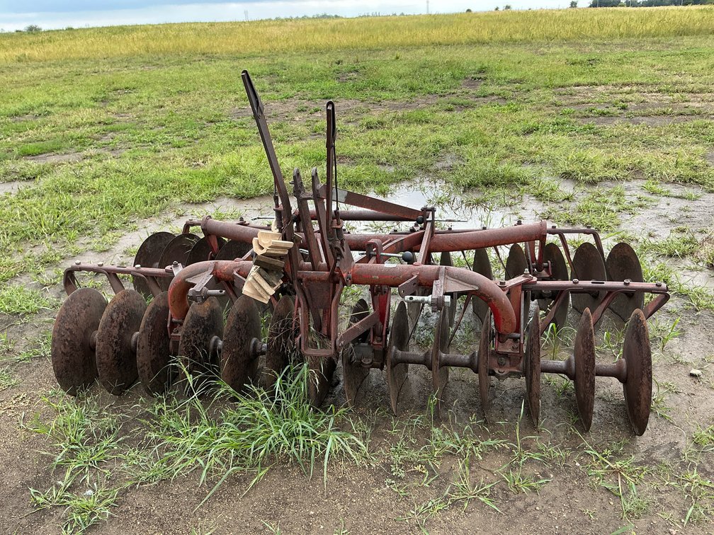 Massey Ferguson 7' disk