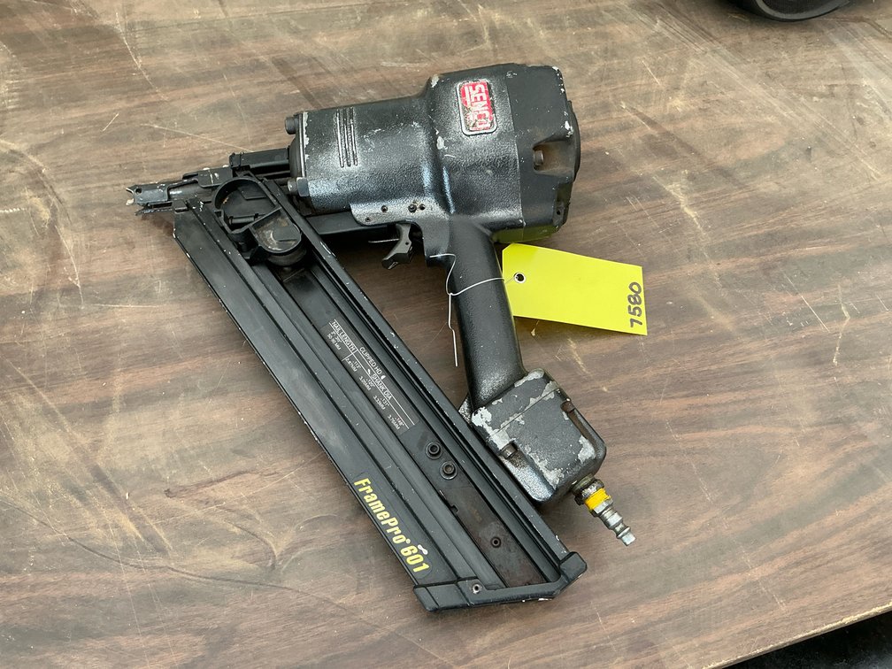 Seneco nail gun