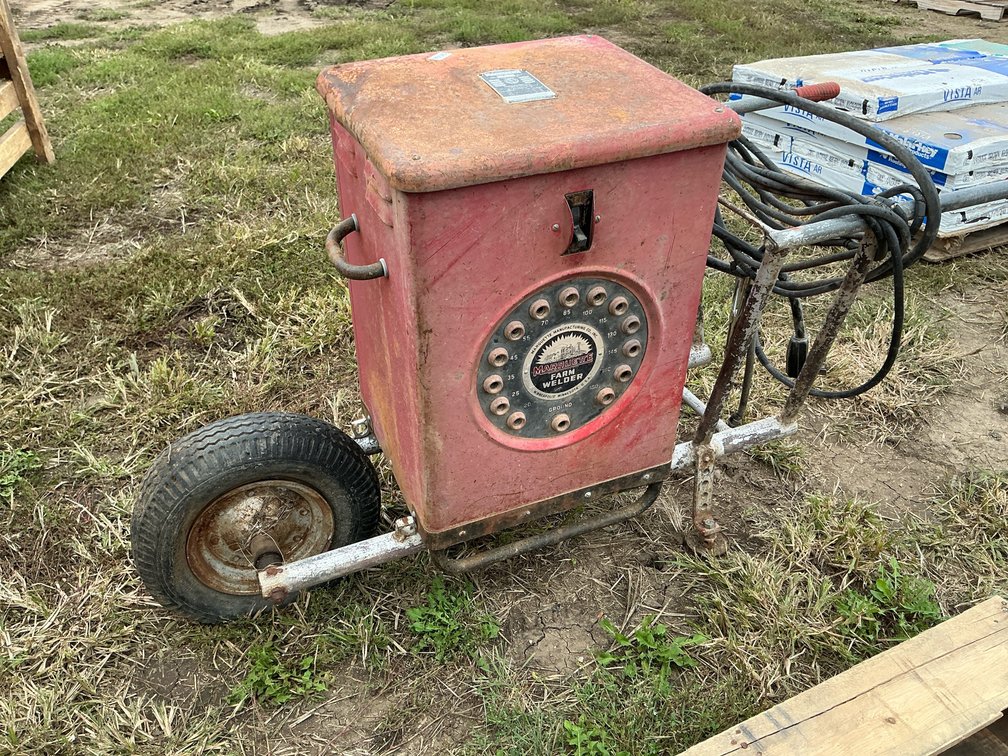 Marquette welder