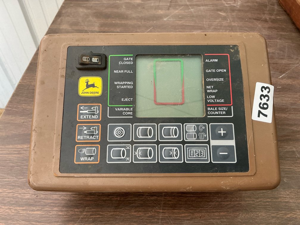 John Deere 566 bailer monitor