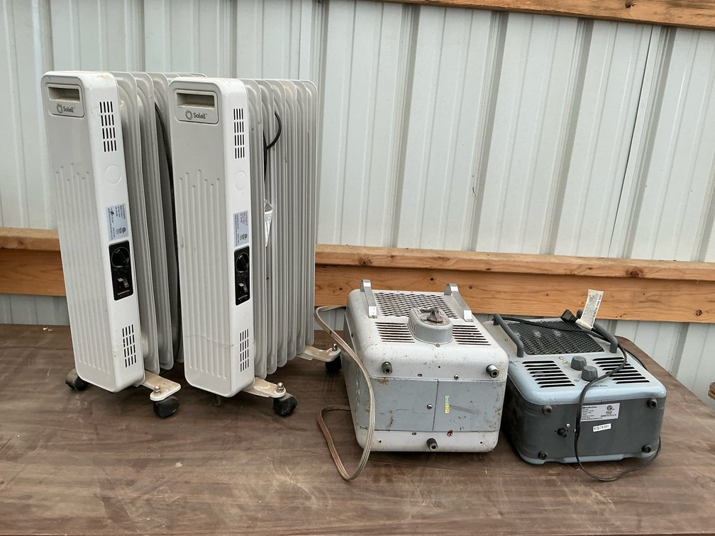 (4) space heaters