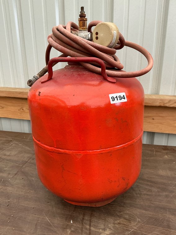 airtank converted from a propane tank