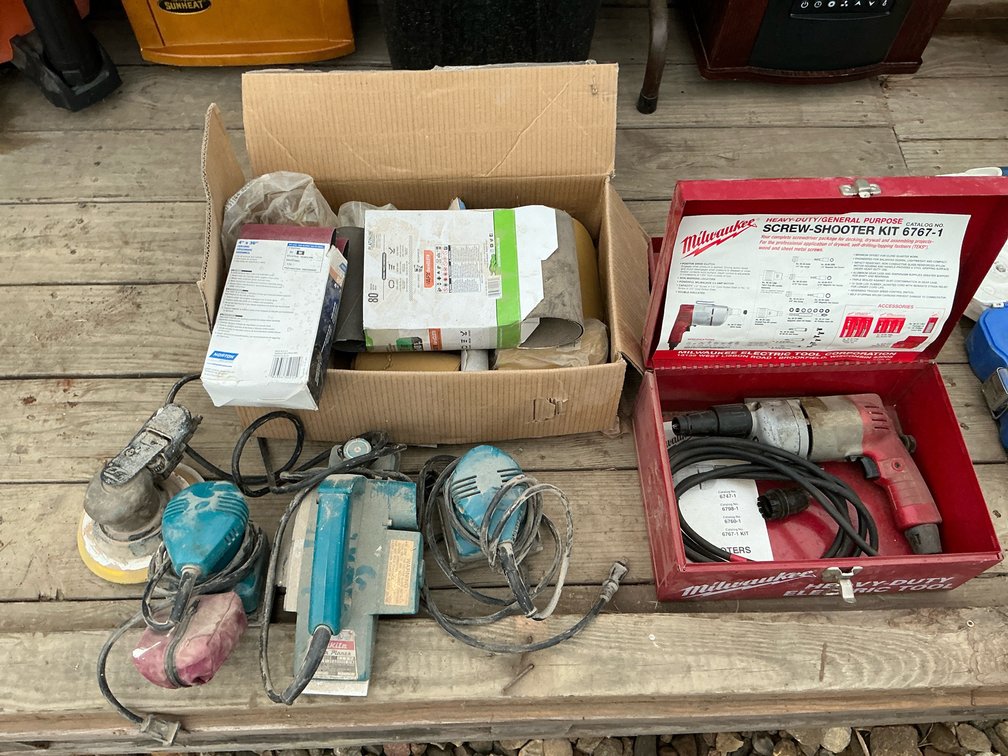Makita Sanders, Milwaukee screw shooter kit,