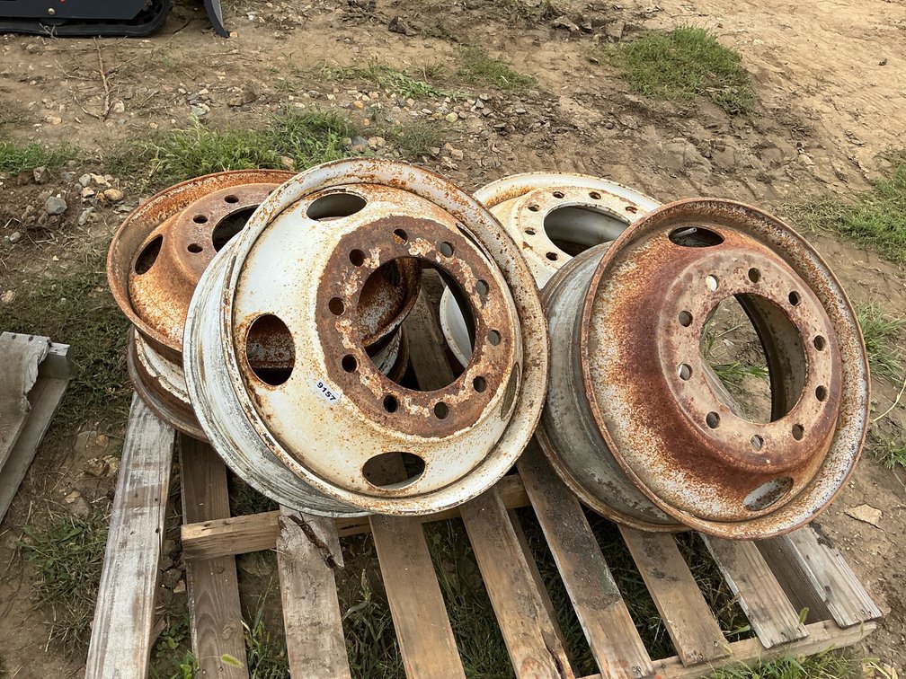 (4) truck rim for dually
