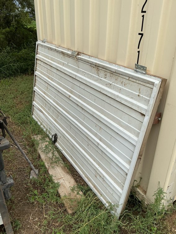 tin barn door