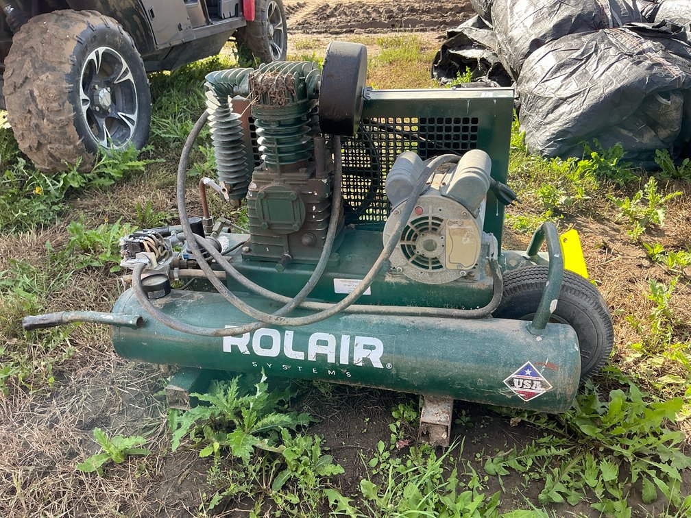 Rolair air compressor