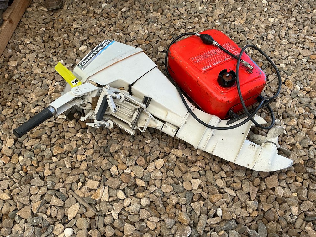 1976 Chrysler outboard motor