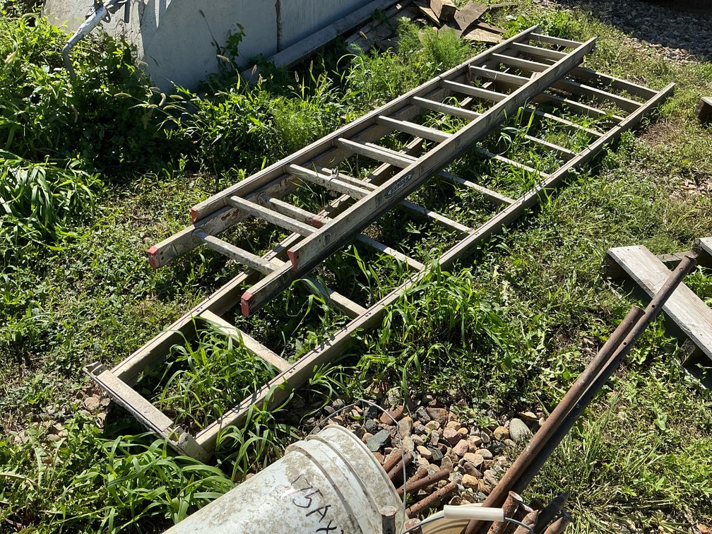 (2) ladders
