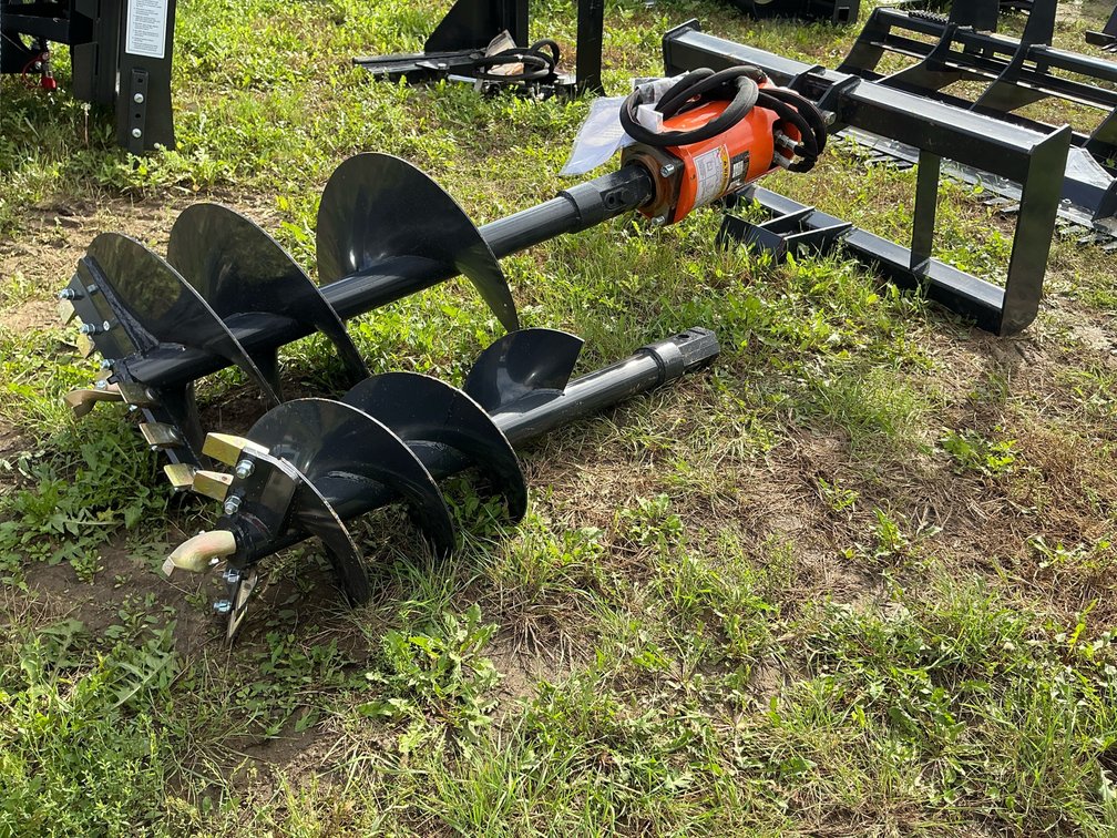 Wolverine skid steer attach post auger