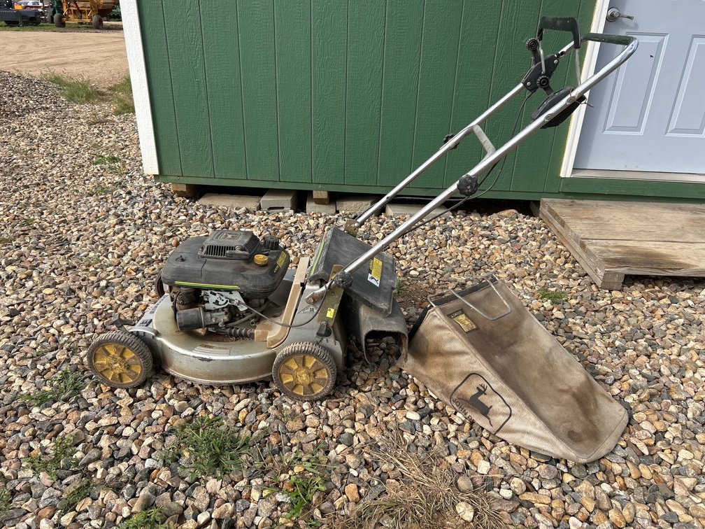 John Deere push mower