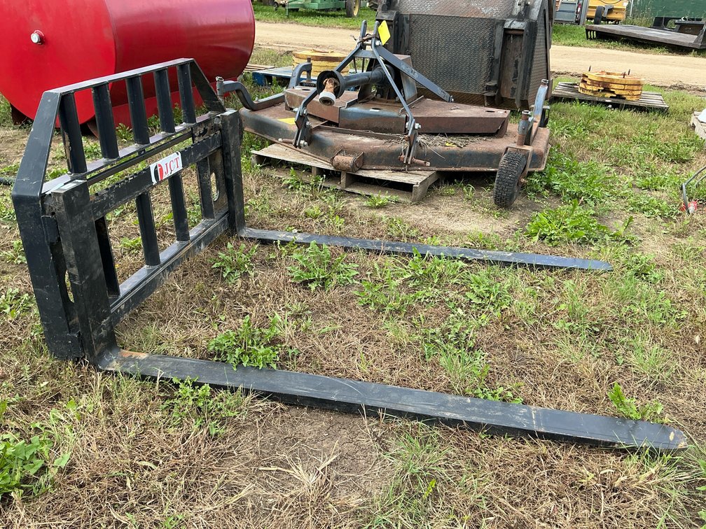 JCT skid steer attachment forks