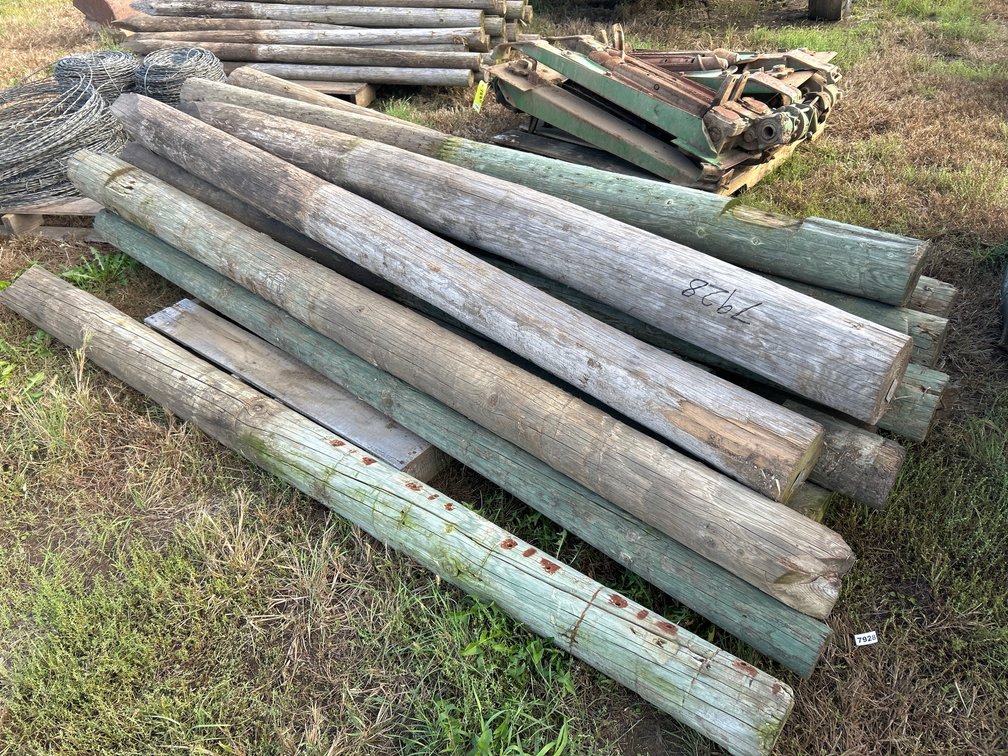 (18)wood posts 5-6"x8'