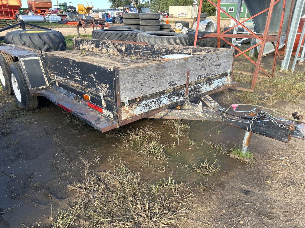 1982 Moody 6x16 trailer