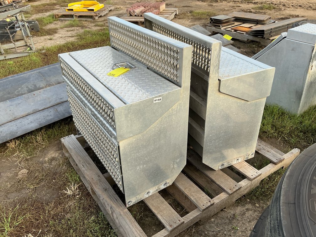 (2) truck step tool box