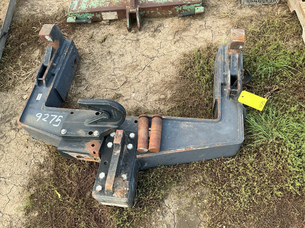 quick hitch-broken
