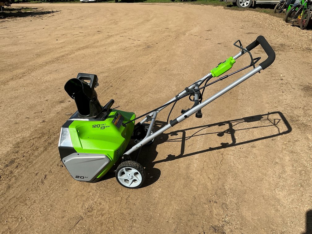 Greenworks snowblower