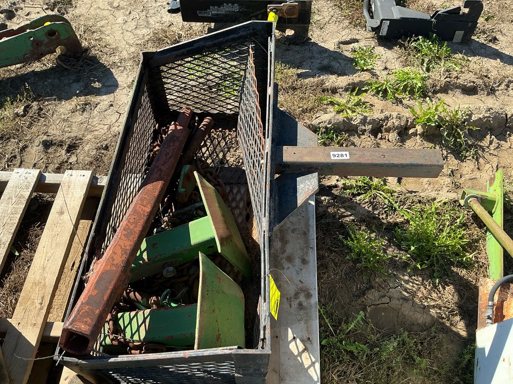 tool box with chains and stands