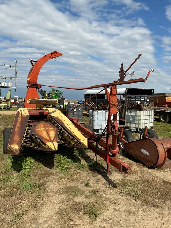 New Holland 880 Silage cutter