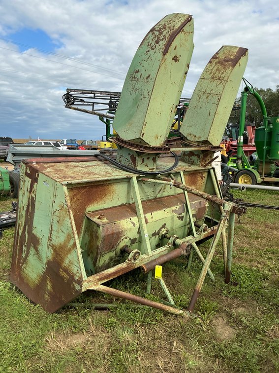 Fair snowblower 8'