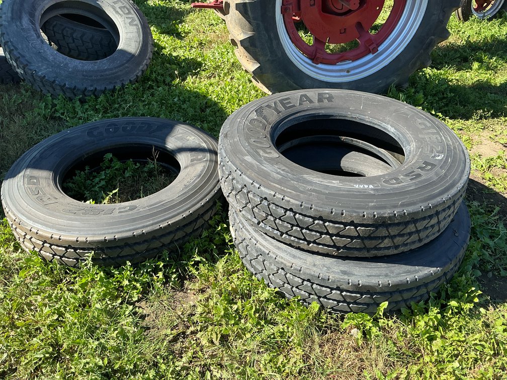 (3) 11R22.5 Recap tires