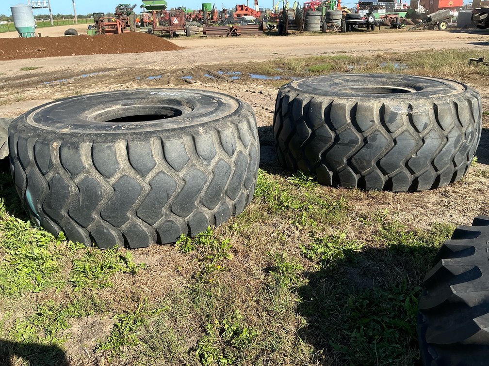 (2) Michelin 29.5R25 tires