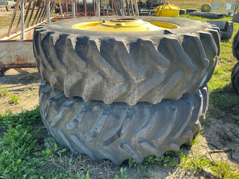(2) Goodyear tire with rims