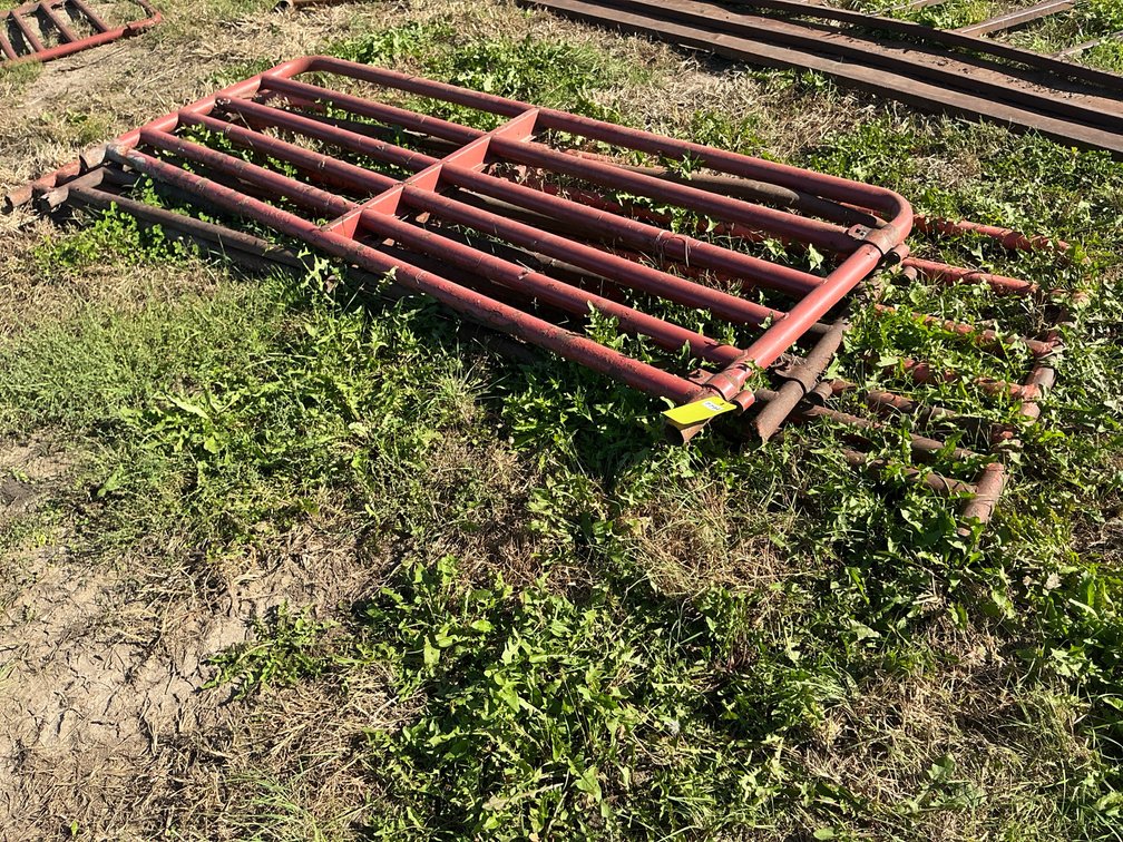 (3) hog/sheep gates