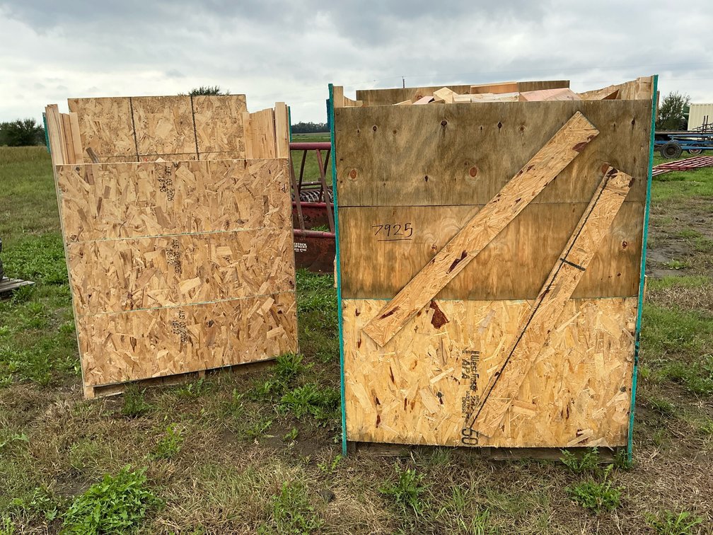 (2) wood