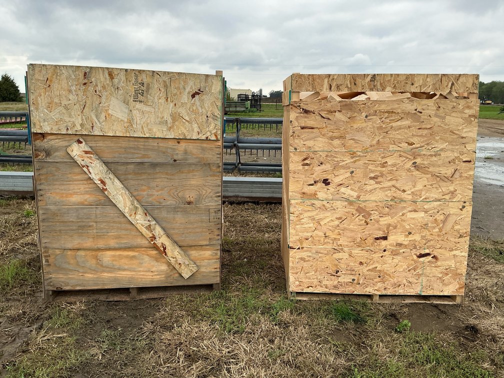 (2) wood