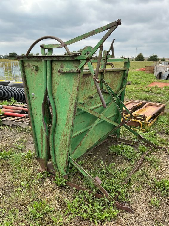 calf chute
