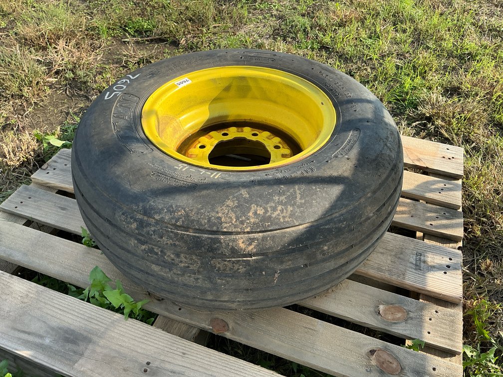 (1)11-L-15 tires on rims