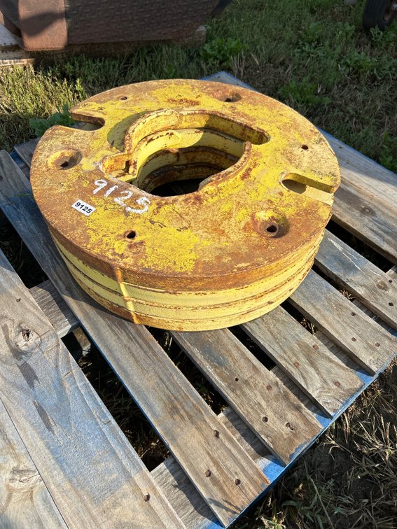 (4) weight tracks