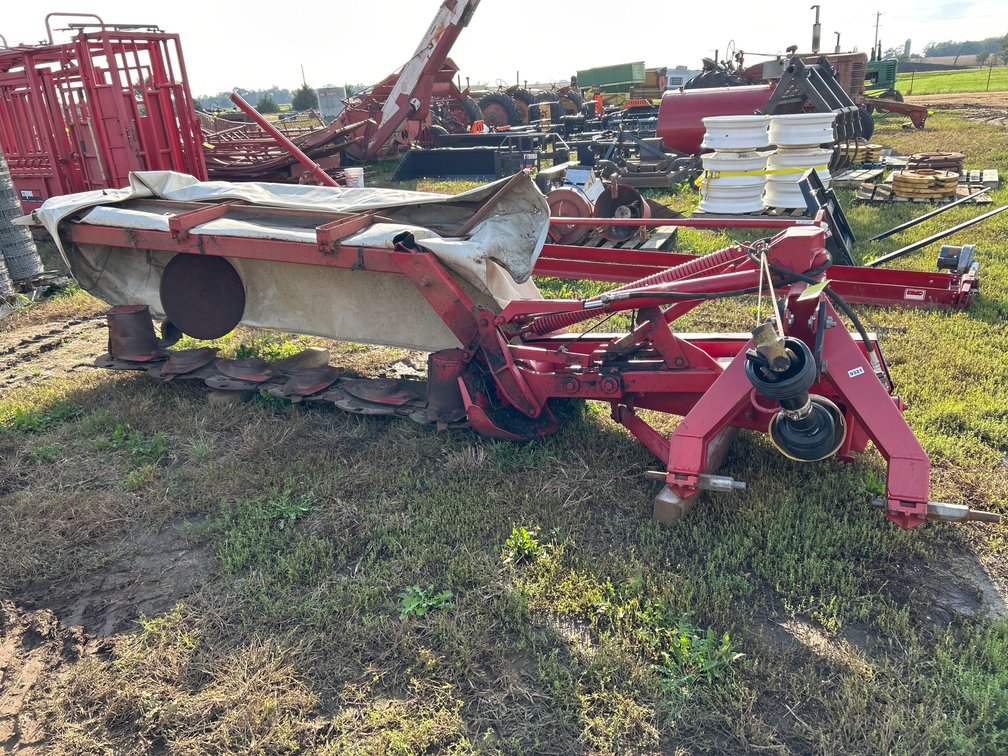 Gehl disk mower