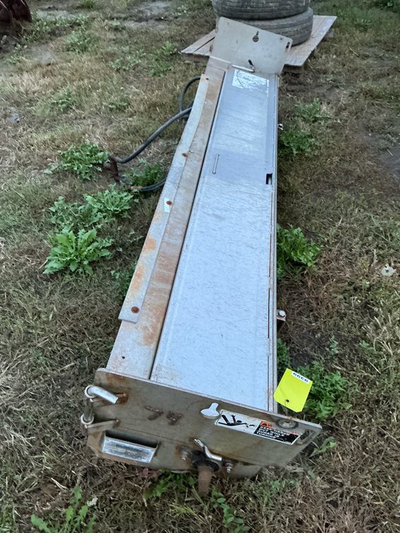 truck box mount sander