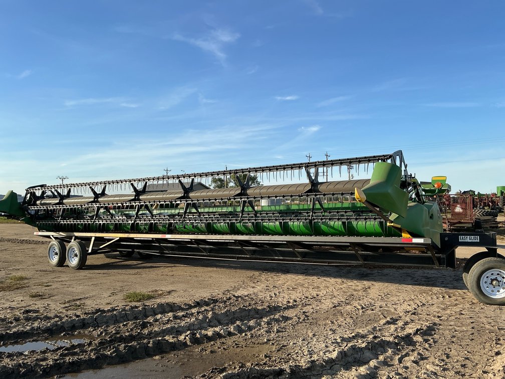2013 John Deere 635F flex head