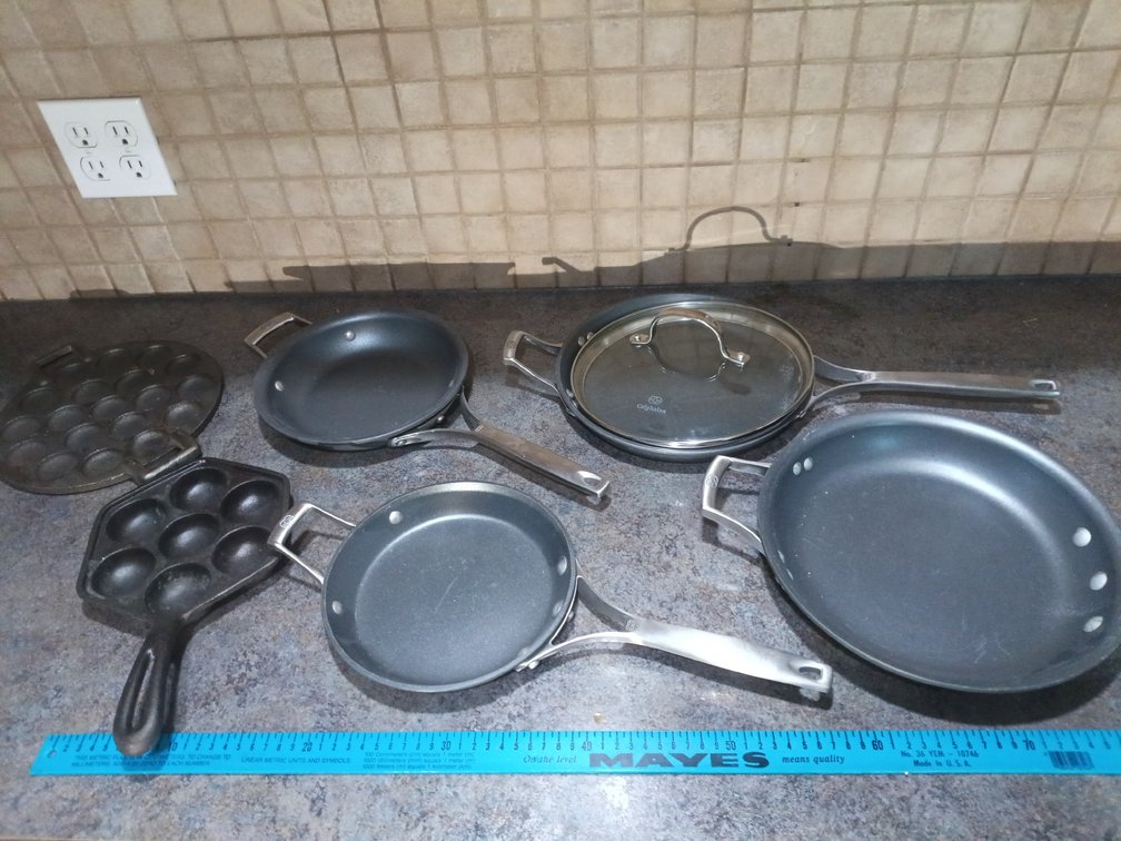 Calphalon Nonstick Cookware & Vintage Cast Iron Specialty Pans – 6-Piece Lot