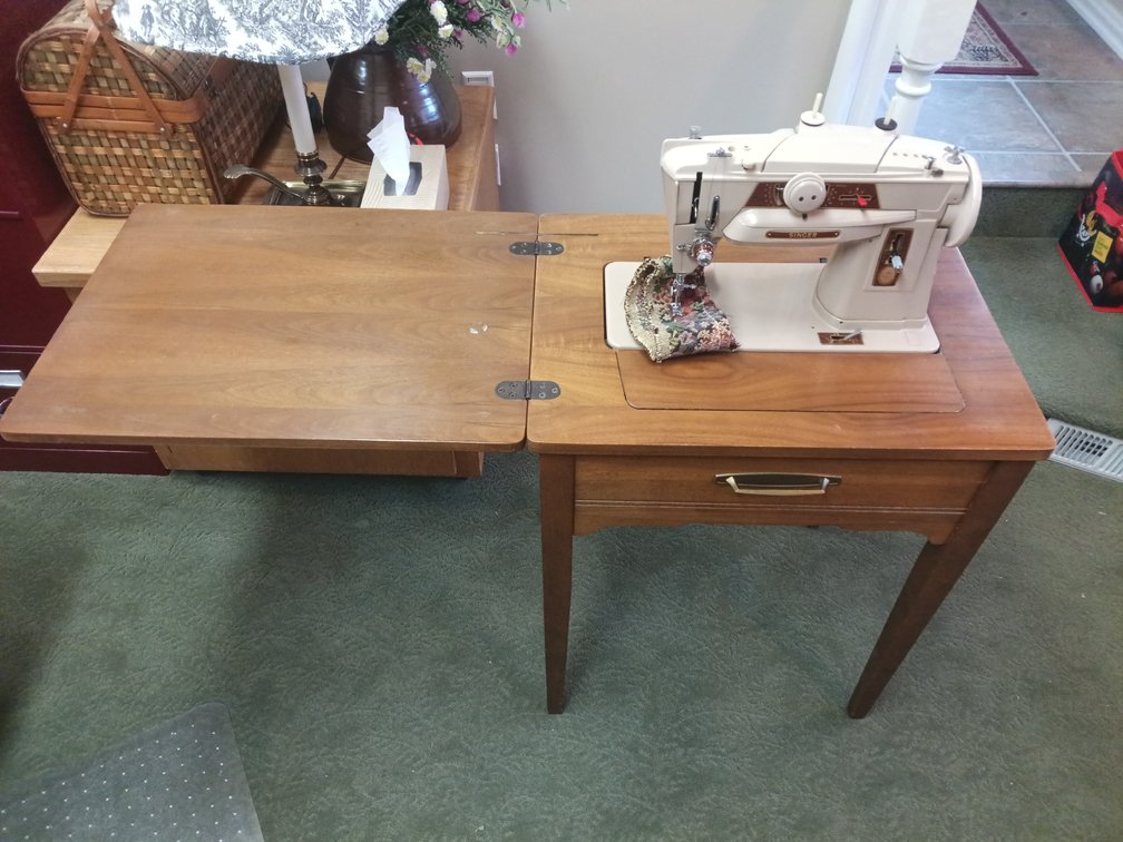 Vintage Singer Sewing Machine with Wooden Fold-Out Sewing Cabinet